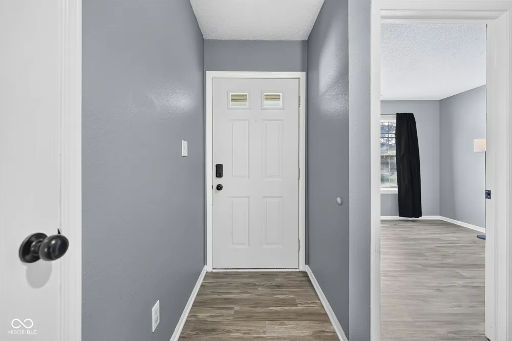 6136 Rocky River Drive Indianapolis, IN 46221