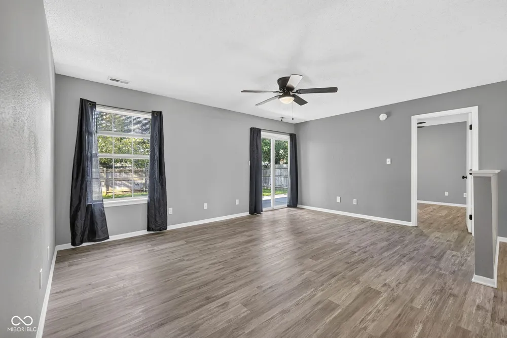 6136 Rocky River Drive Indianapolis, IN 46221