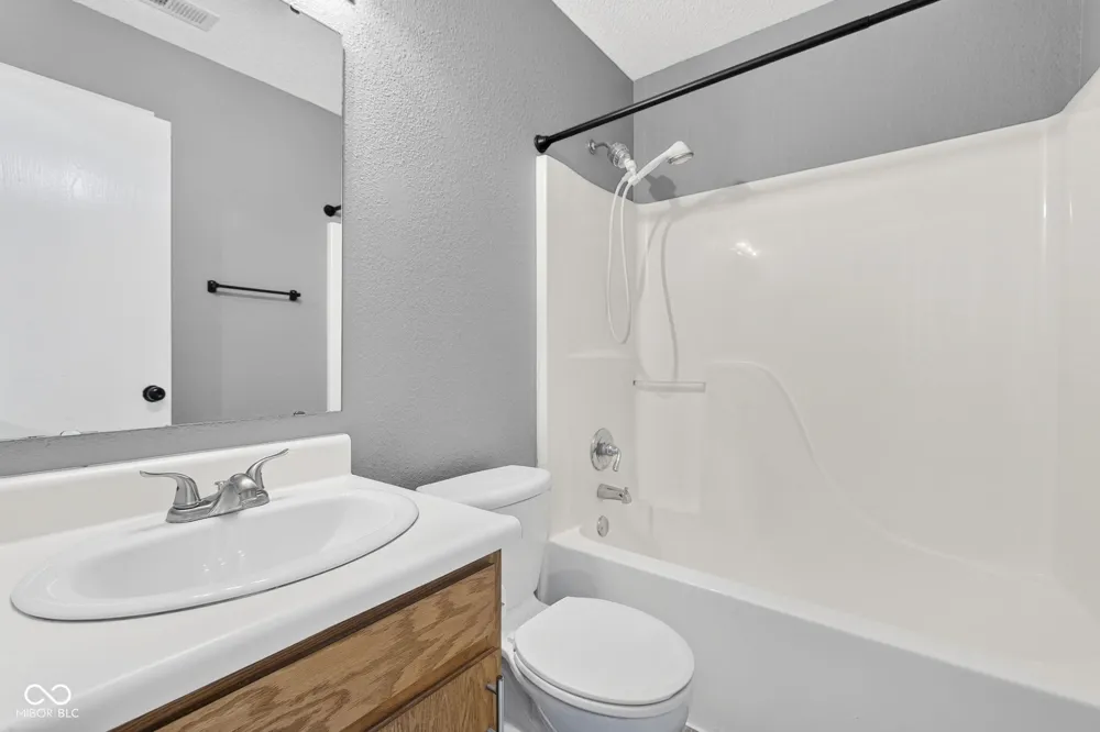 6136 Rocky River Drive Indianapolis, IN 46221