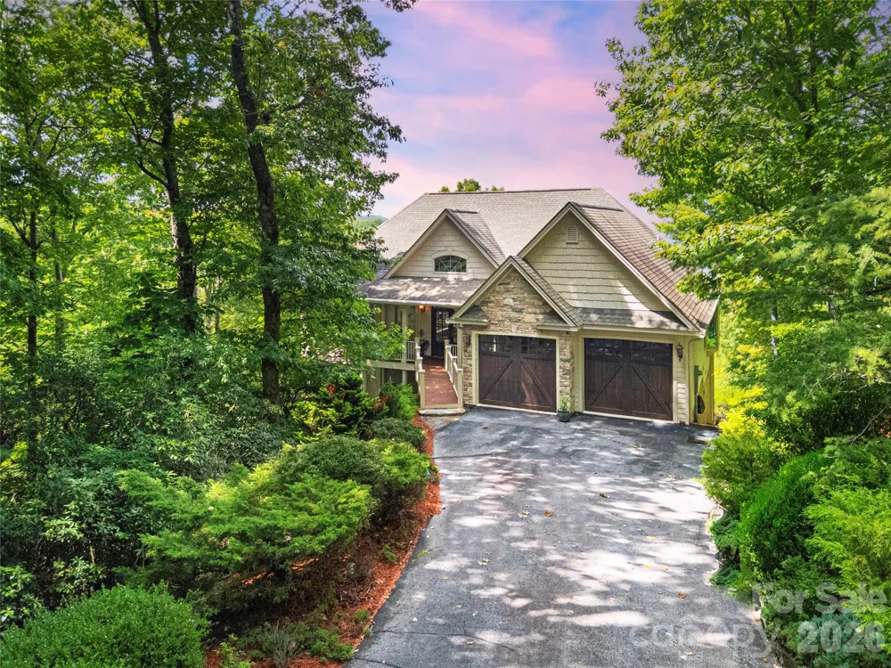303 Wodigeasgohi Drive Brevard, NC 28712
