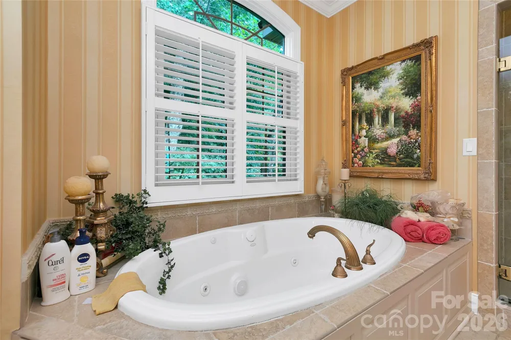 303 Wodigeasgohi Drive Brevard, NC 28712
