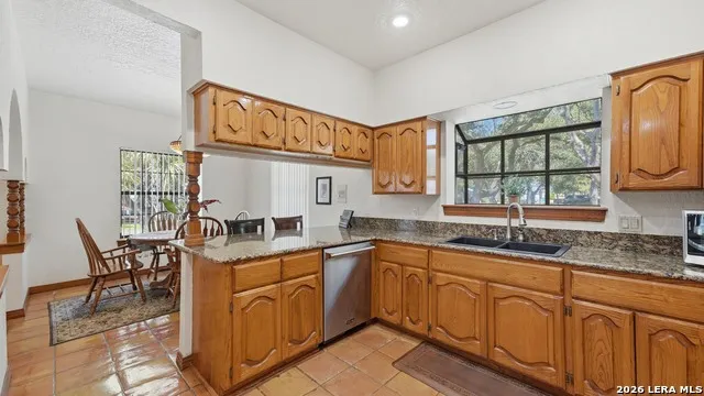 21230 Forest Waters Garden Ridge, TX 78266