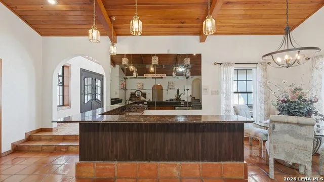 21230 Forest Waters Garden Ridge, TX 78266