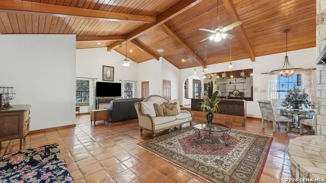 21230 Forest Waters Garden Ridge, TX 78266