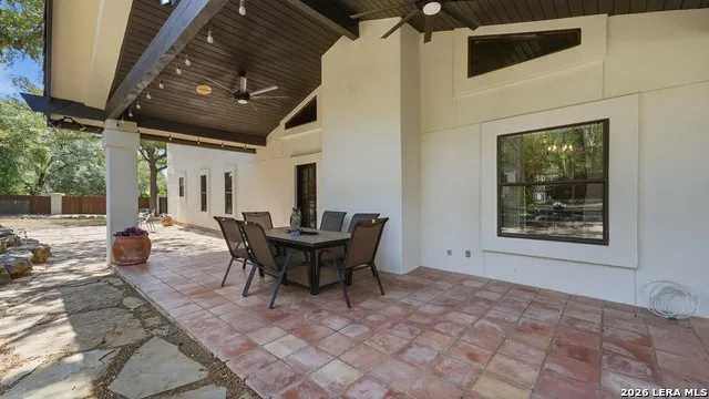 21230 Forest Waters Garden Ridge, TX 78266