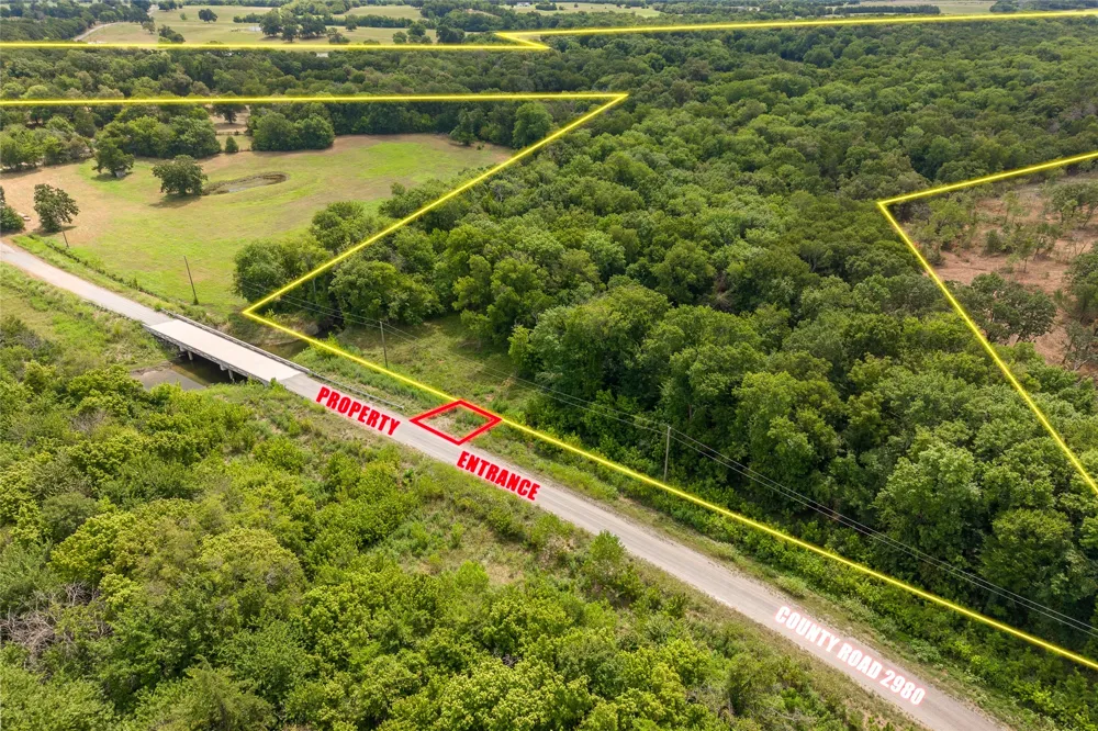 1966 C R 2980 Windom, TX 75492