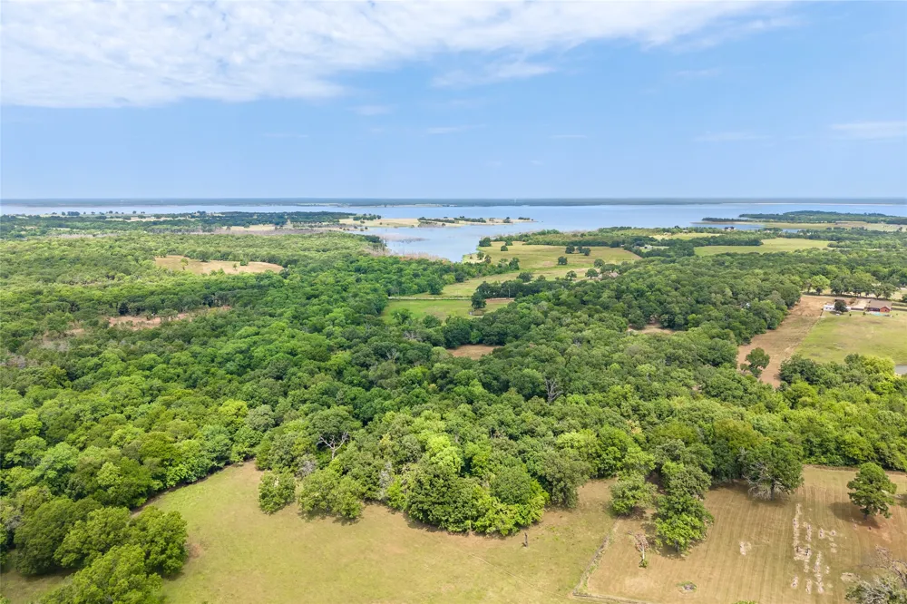 1966 C R 2980 Windom, TX 75492