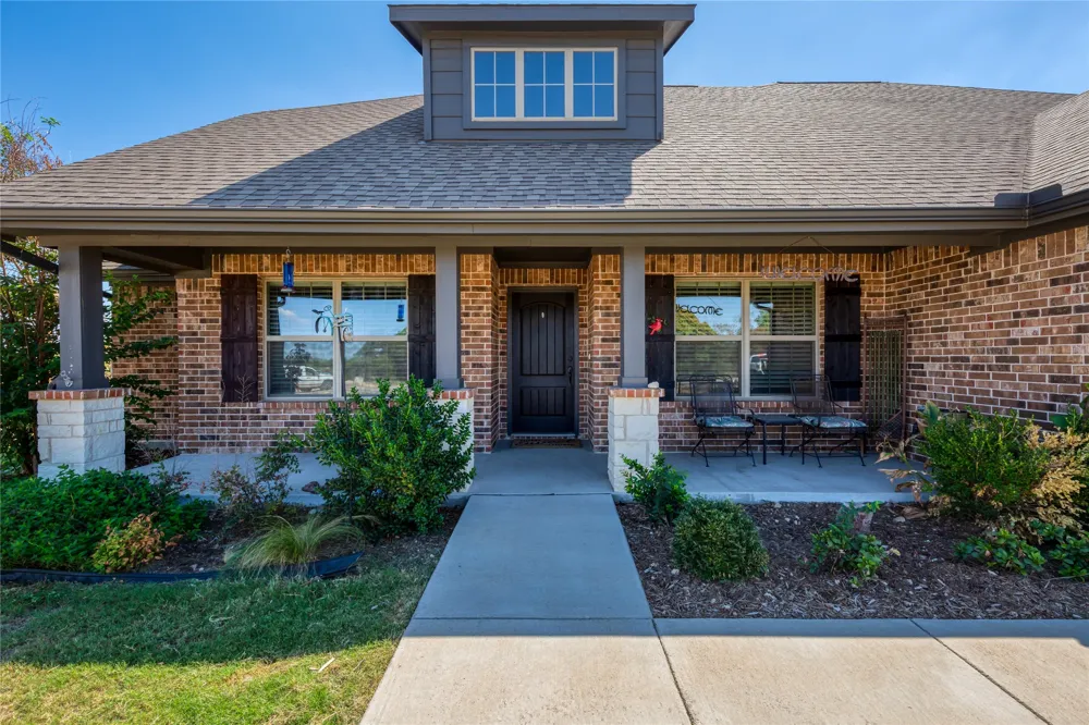 3841 J E Woody Road Springtown, TX 76082