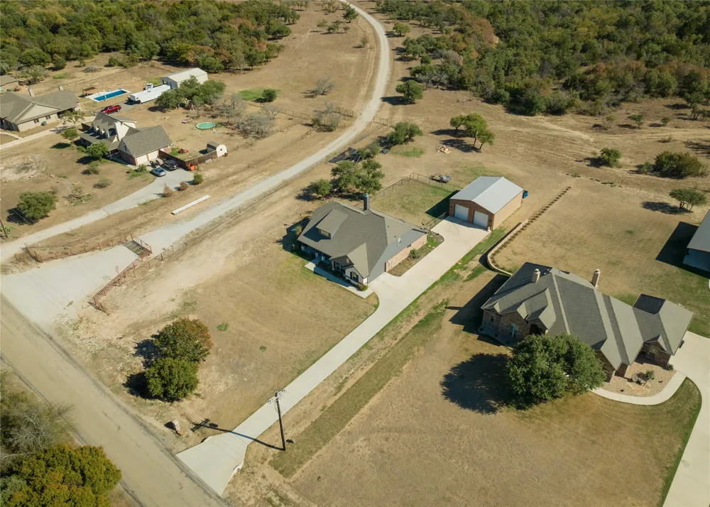3841 J E Woody Road Springtown, TX 76082