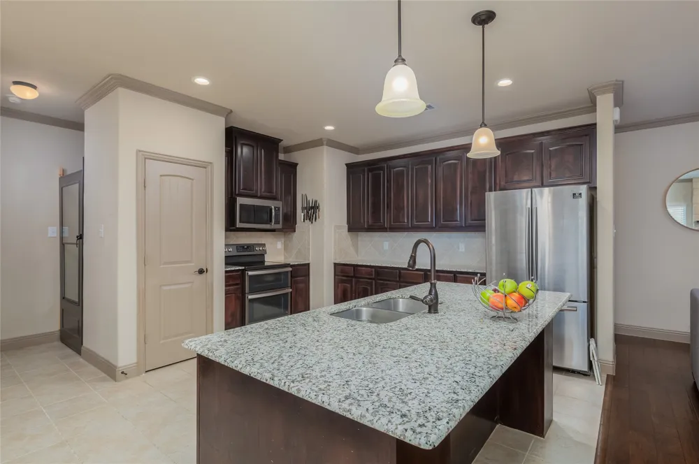 3841 J E Woody Road Springtown, TX 76082
