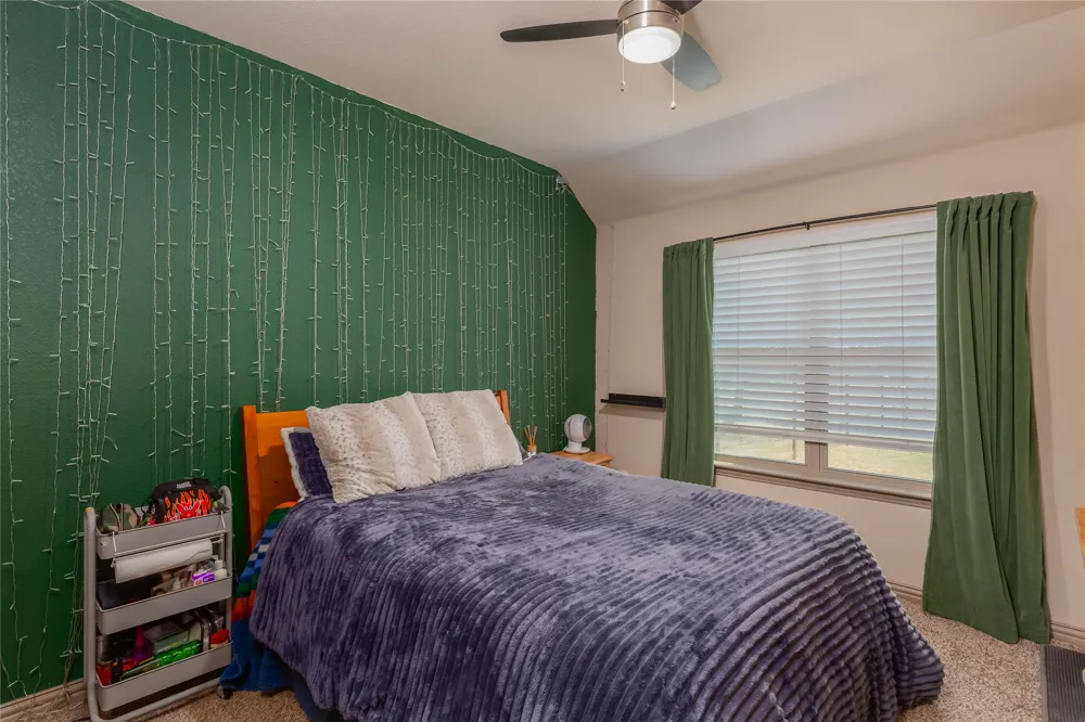 3841 J E Woody Road Springtown, TX 76082