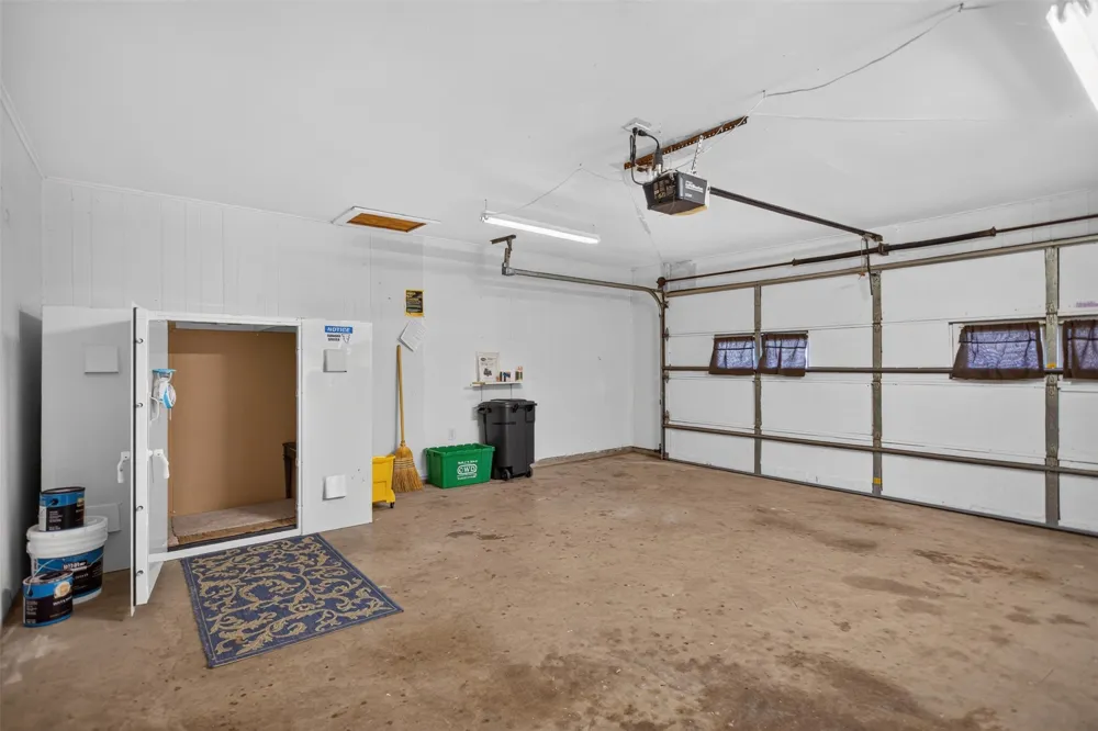 1010 Maple Street Farmersville, TX 75442