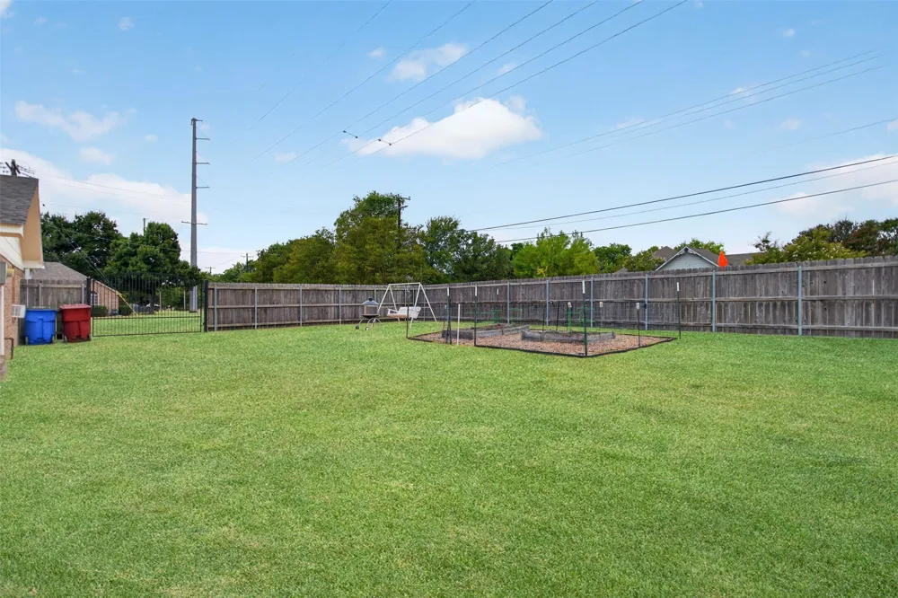 1010 Maple Street Farmersville, TX 75442