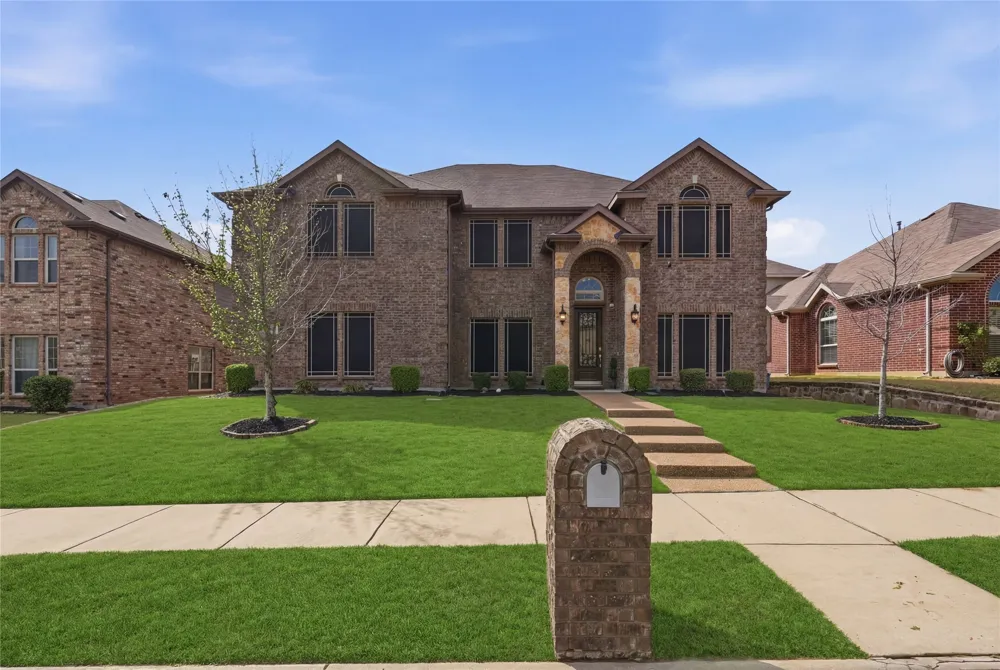 1808 River Run Drive DeSoto, TX 75115