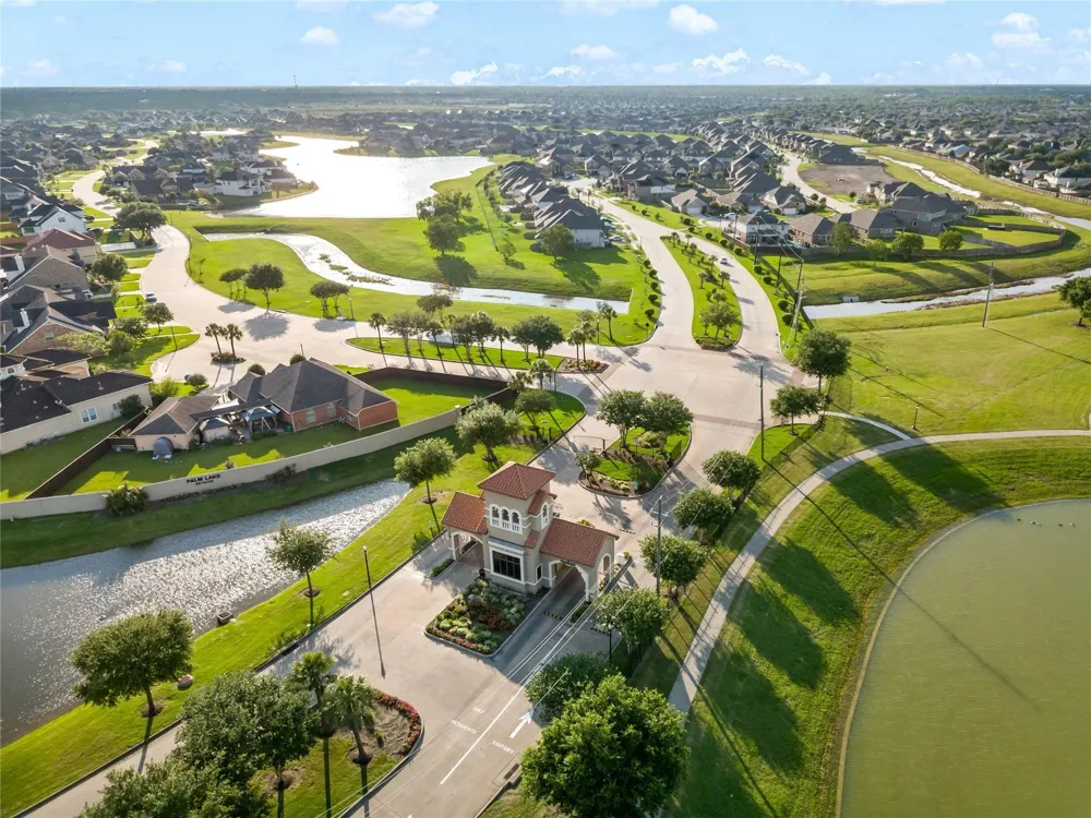 9 Cypress Point Court Manvel, TX 77578