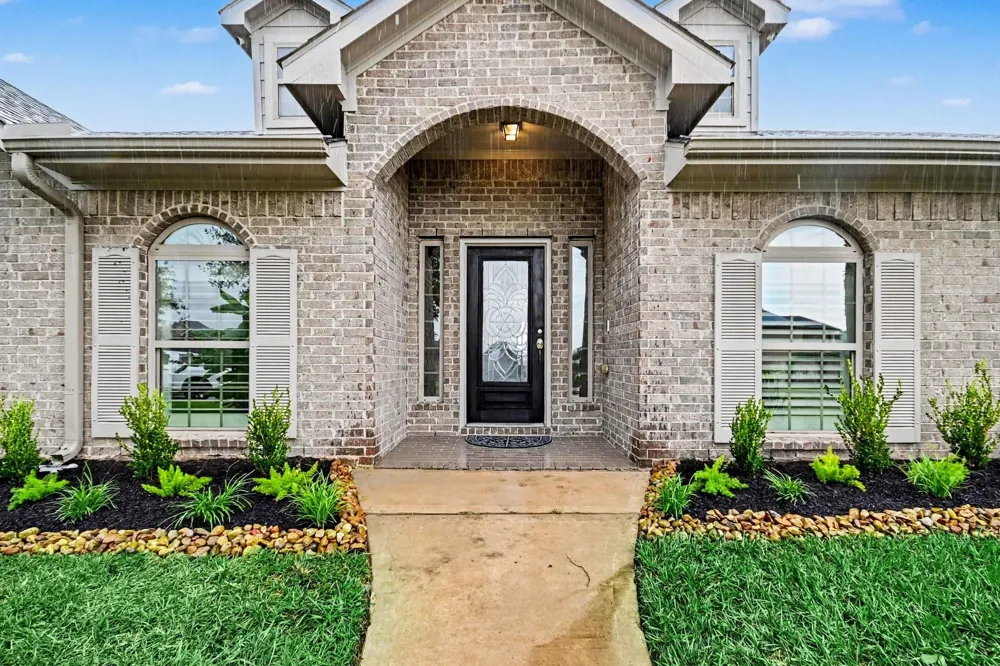 9 Cypress Point Court Manvel, TX 77578