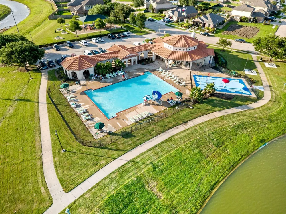 9 Cypress Point Court Manvel, TX 77578
