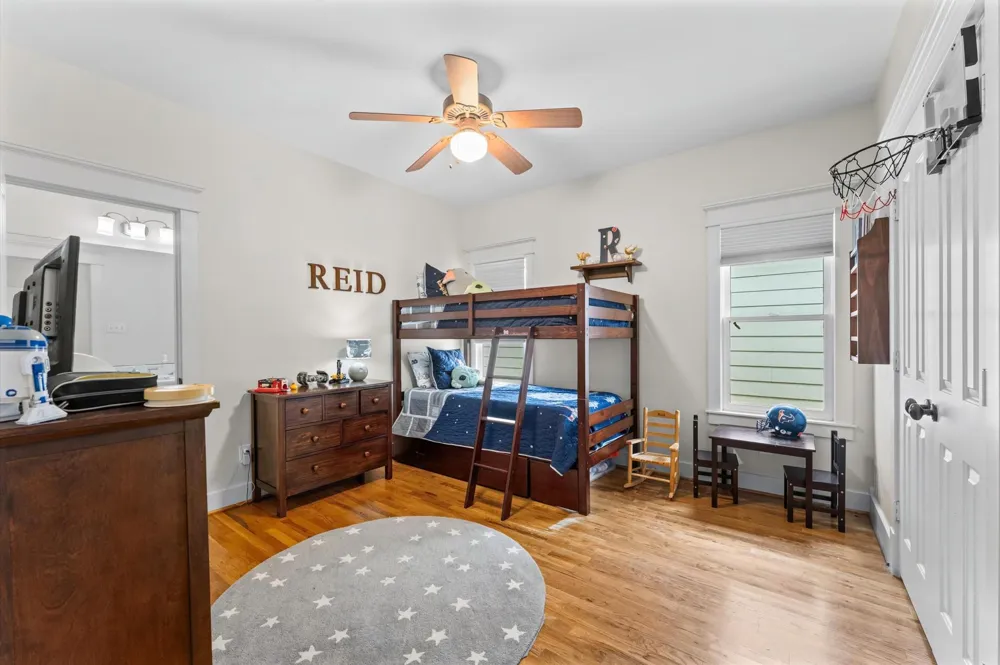 501 Columbia Street Houston, TX 77007