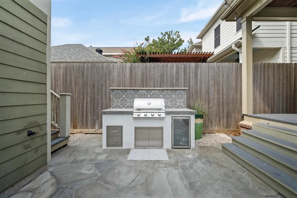 501 Columbia Street Houston, TX 77007