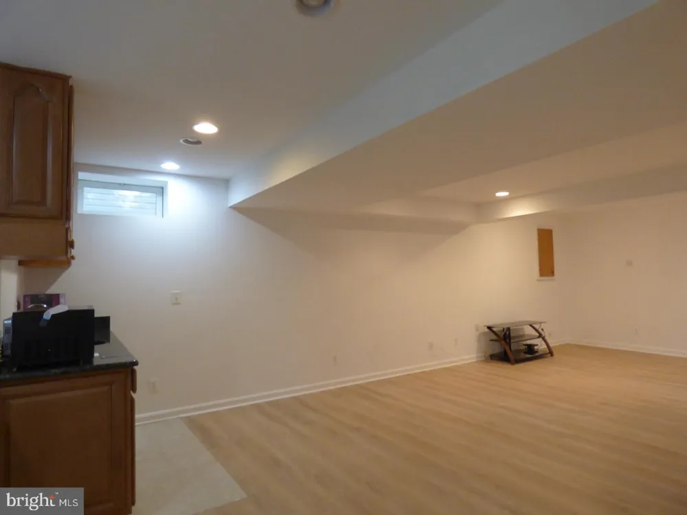 43595 MINK MEADOWS (LOWER LEVEL) STREET Chantilly, VA 20152