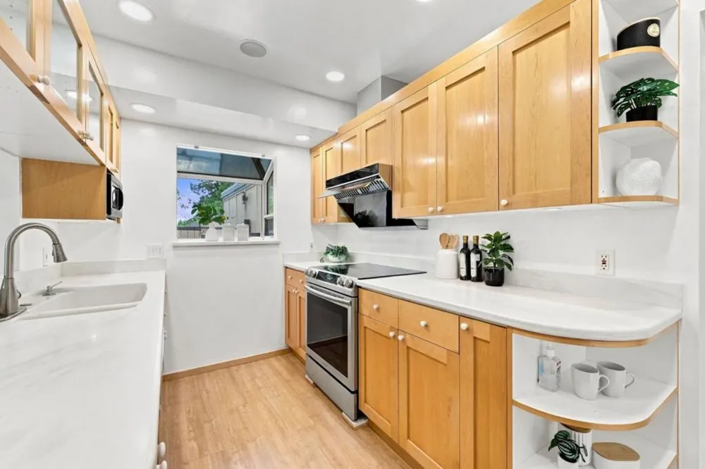 1209 S Bernardo Avenue Sunnyvale, CA 94087