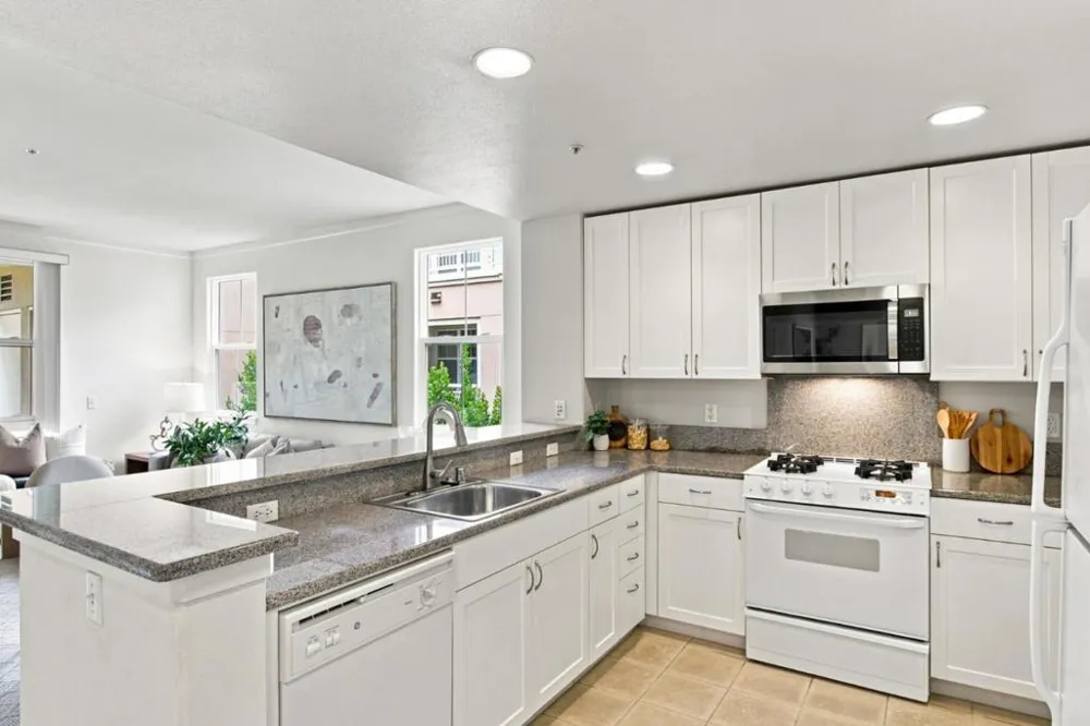 20488 Stevens Creek Boulevard #2211 Cupertino, CA 95014