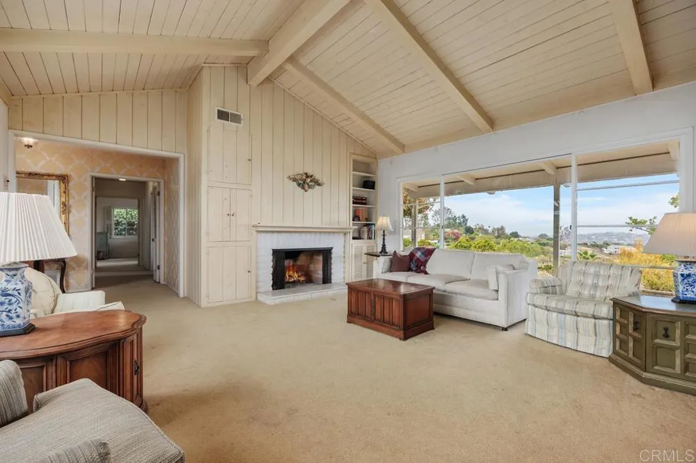 3450 Camden Circle Carlsbad, CA 92008