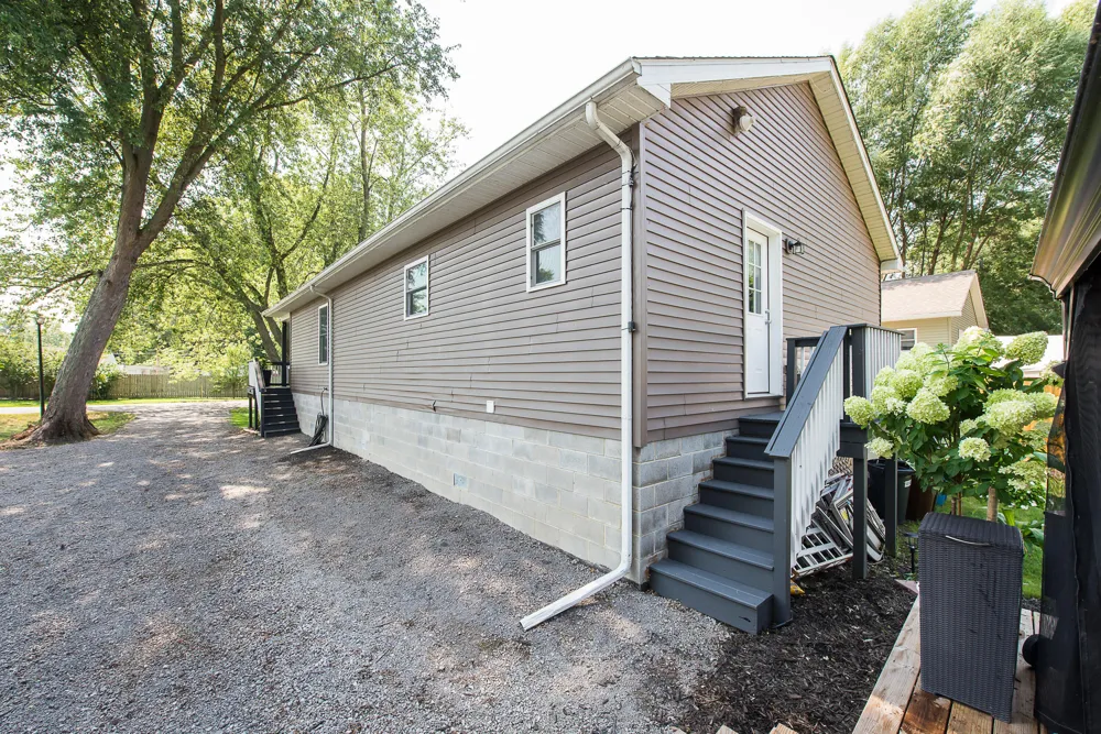 3323 Fourth Street Monroe, MI 48162