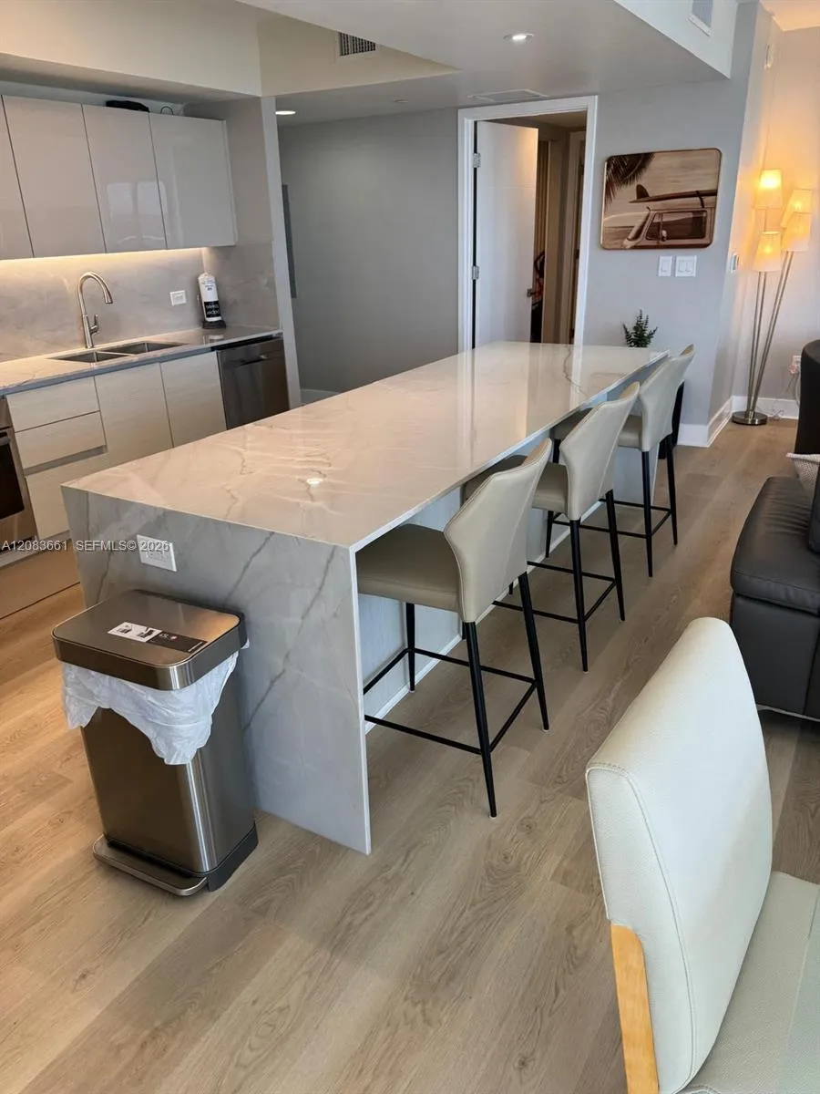 2600 E Hallandale Beach blvd #T2701 Hallandale Beach, FL 33009
