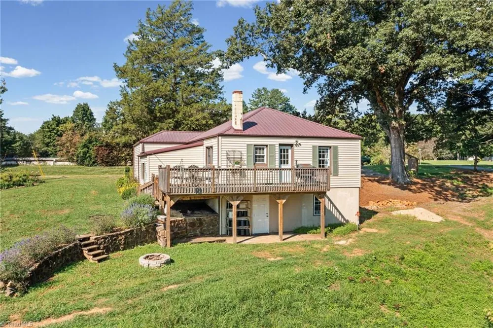 2360 US Highway 601 Mocksville, NC 27028