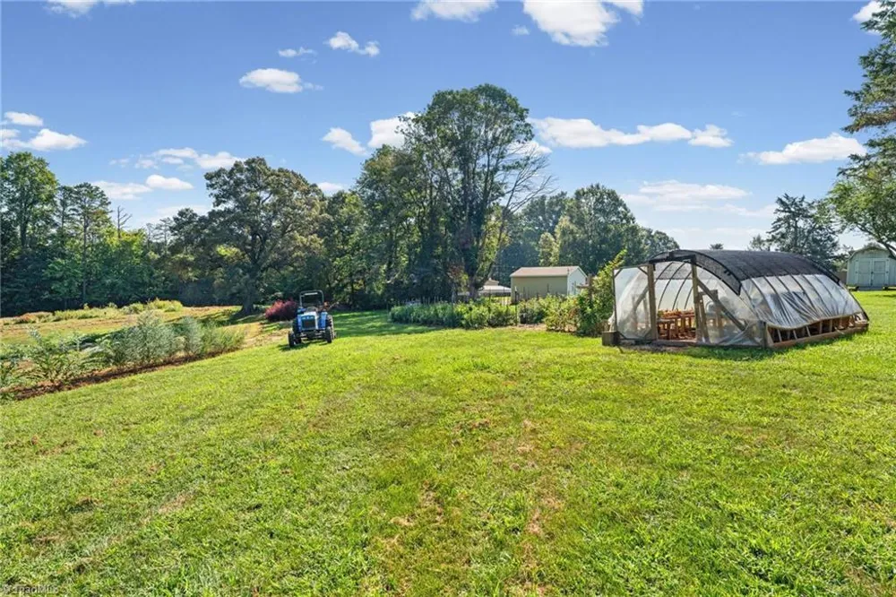 2360 US Highway 601 Mocksville, NC 27028