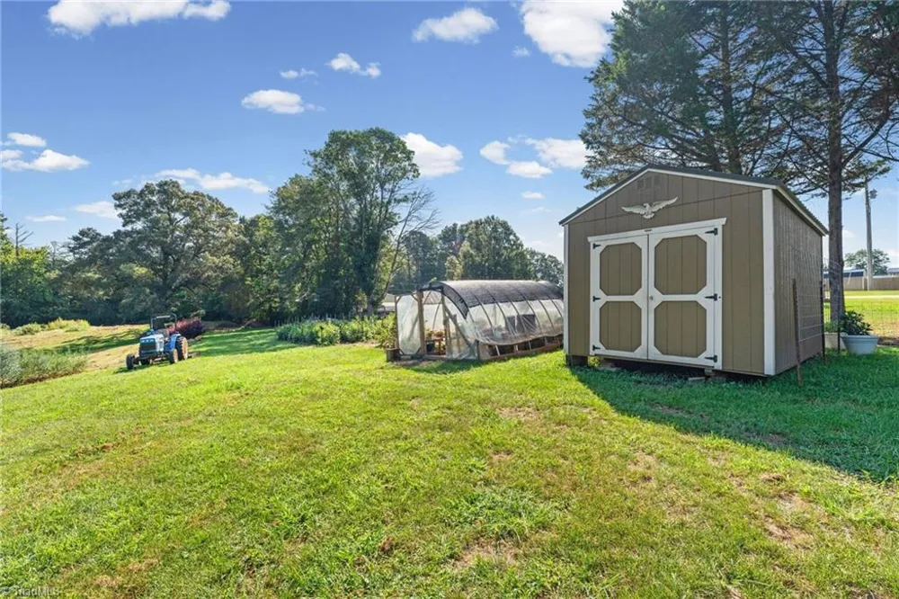 2360 US Highway 601 Mocksville, NC 27028