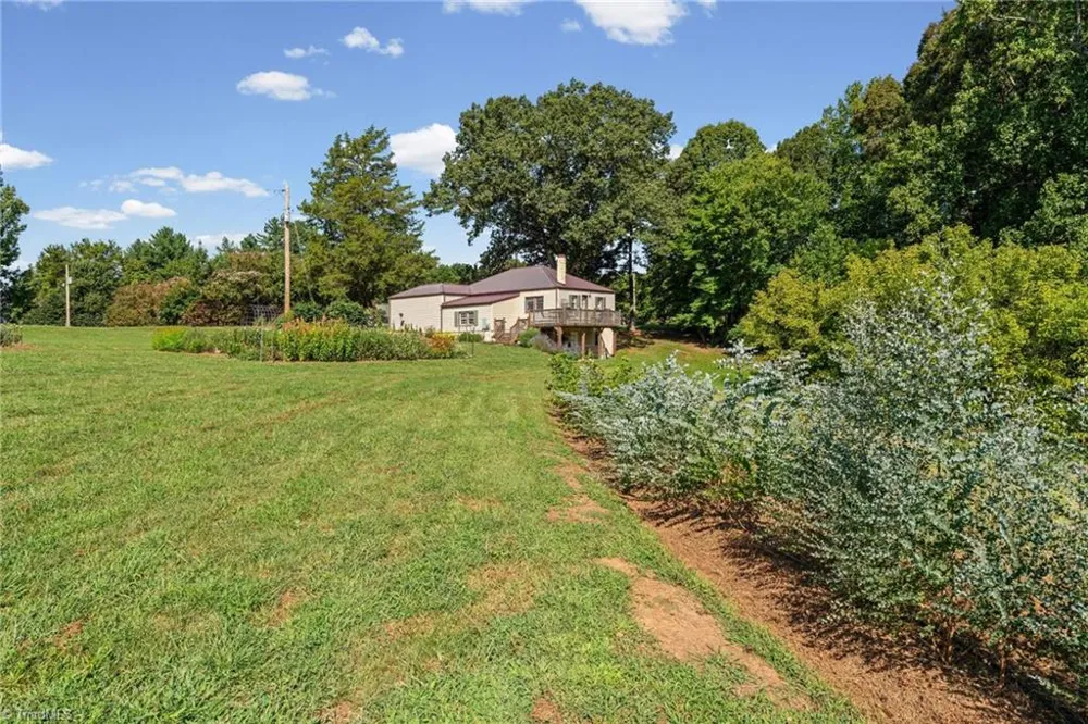2360 US Highway 601 Mocksville, NC 27028