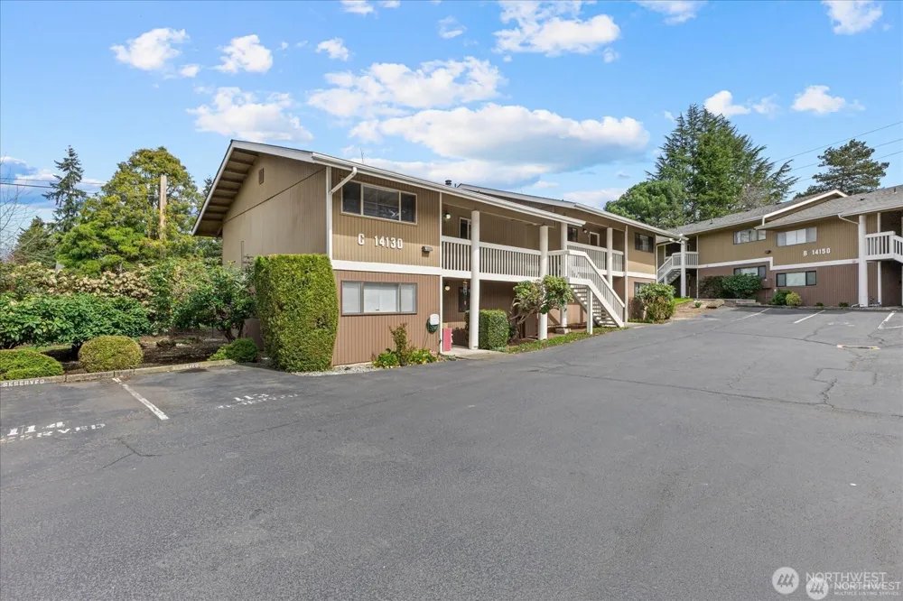 14130 17th Place #C3 Bellevue, WA 98007