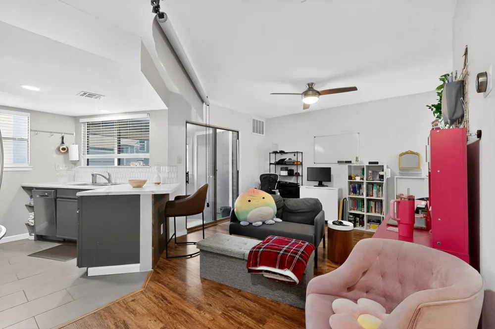 2500 Burleson Road #506 Austin, TX 78741