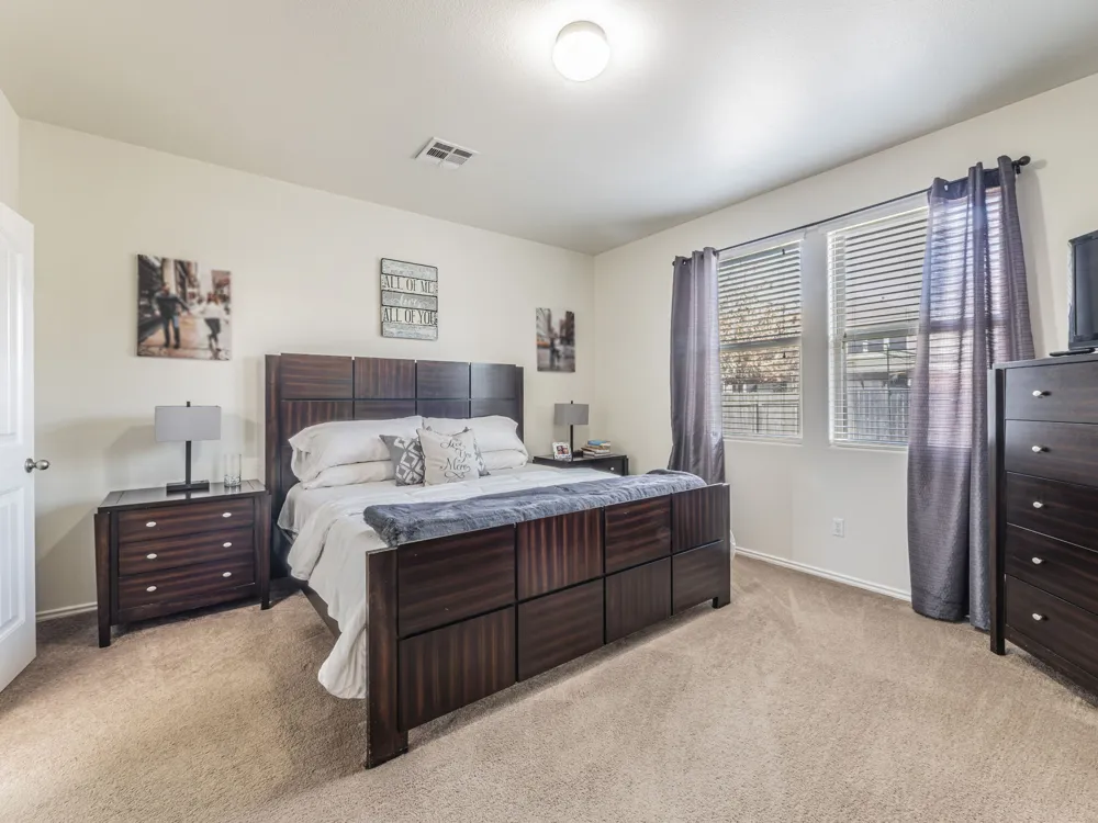 1366 Heep Run Buda, TX 78610