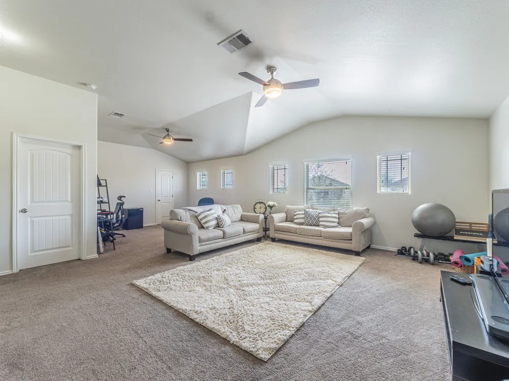 1366 Heep Run Buda, TX 78610