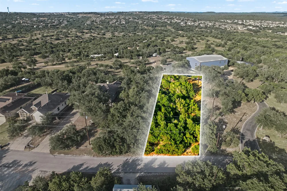 9931 Little Creek Circle Dripping Springs, TX 78620