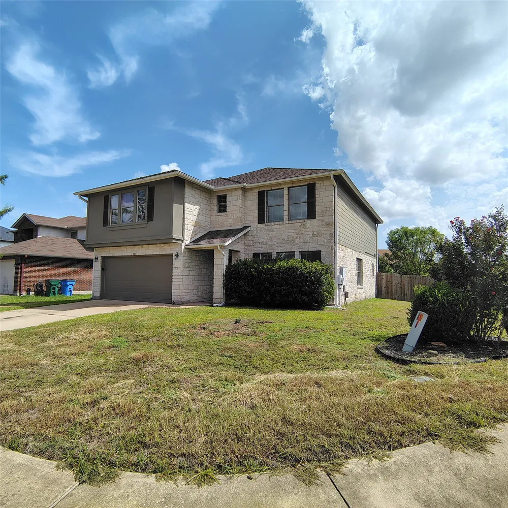 1107 Fox Sparrow Cove Pflugerville, TX 78660