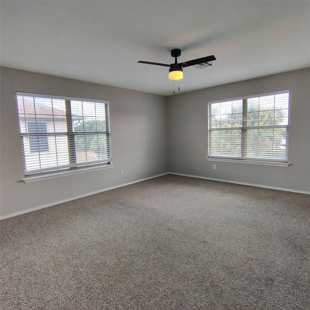 1107 Fox Sparrow Cove Pflugerville, TX 78660