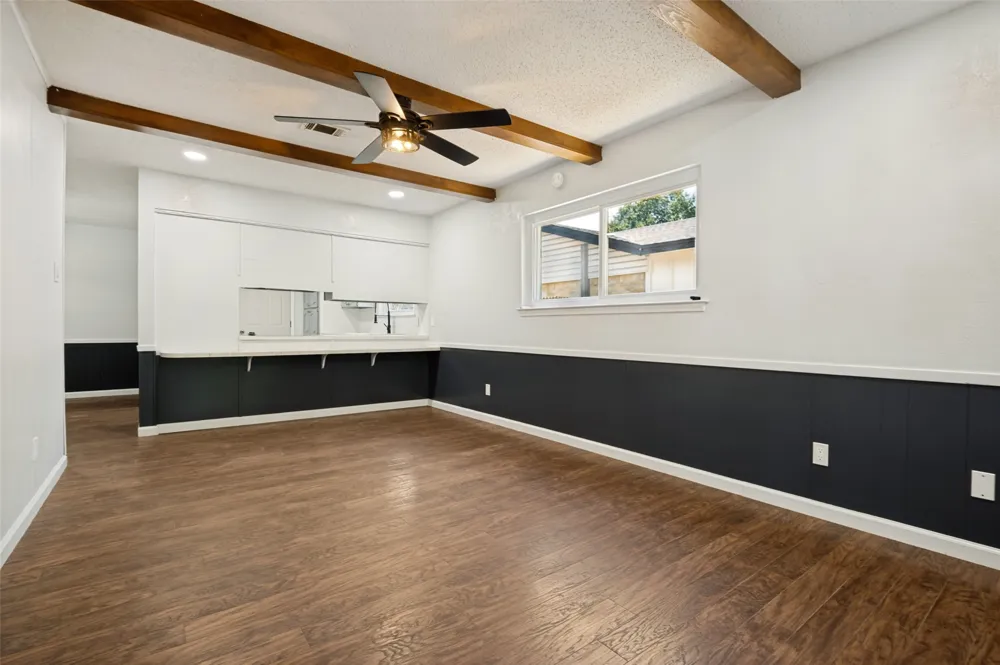 2913 David Lane Arlington, TX 76013