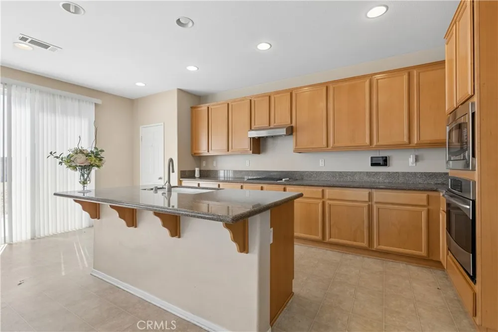 39294 Butler Palmdale, CA 93551