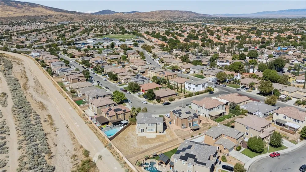39294 Butler Palmdale, CA 93551