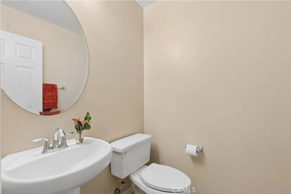 39294 Butler Palmdale, CA 93551