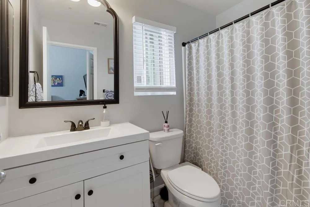 2373 Kings View Circle Spring Valley, CA 91977