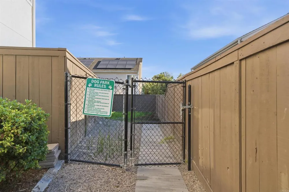 2373 Kings View Circle Spring Valley, CA 91977