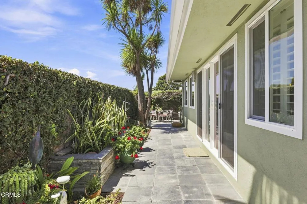 222 E Garden Green Port Hueneme, CA 93041