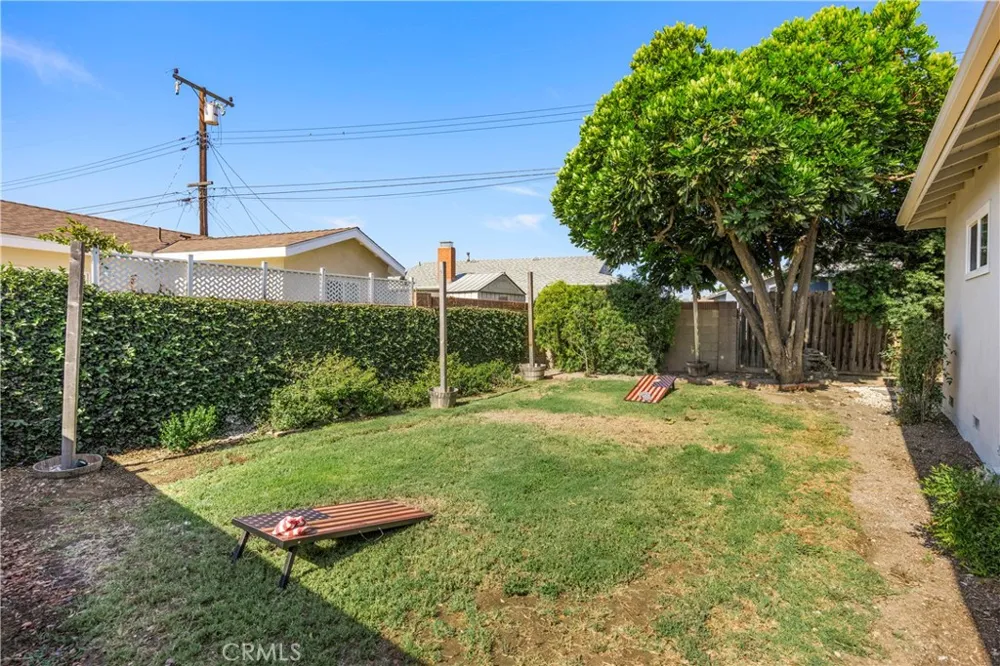11305 Groveside Whittier, CA 90604