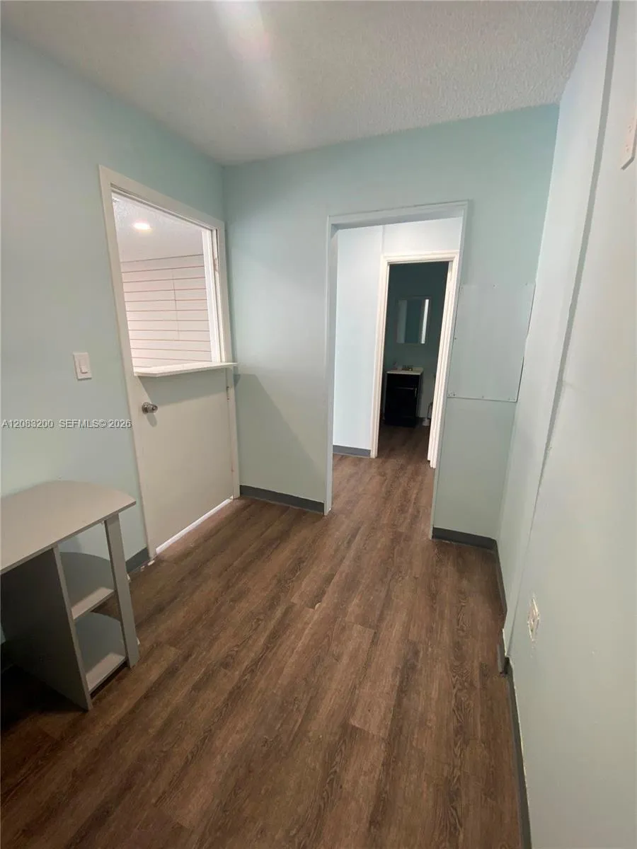 12319 SW 132nd Ct #10 Miami, FL 33186