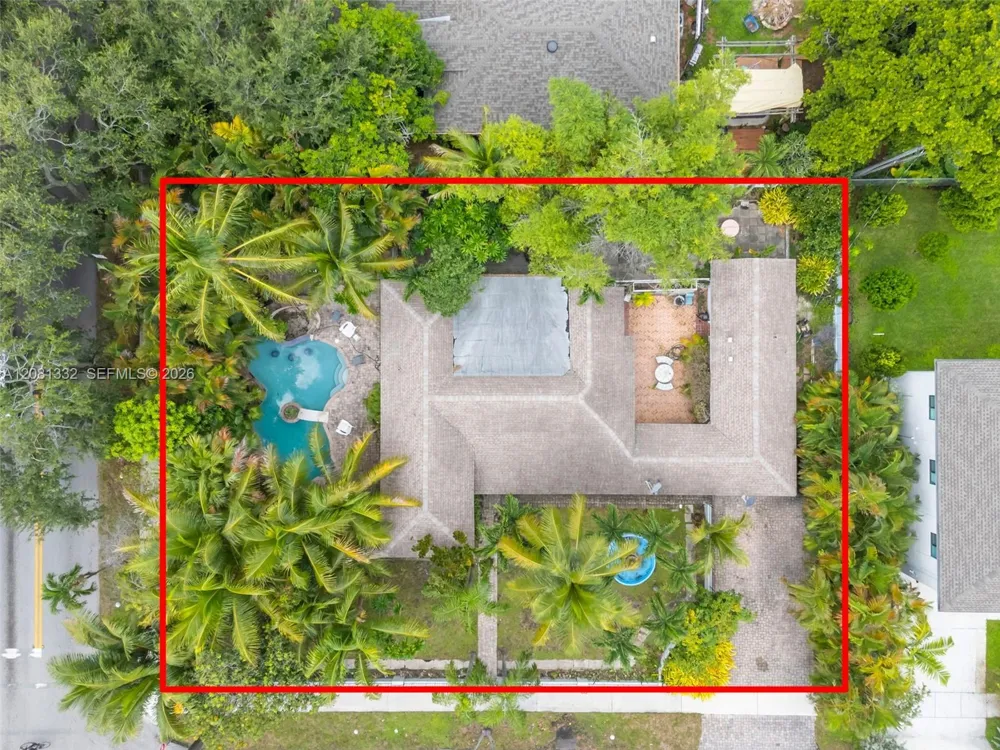 2407 Washington St Hollywood, FL 33020